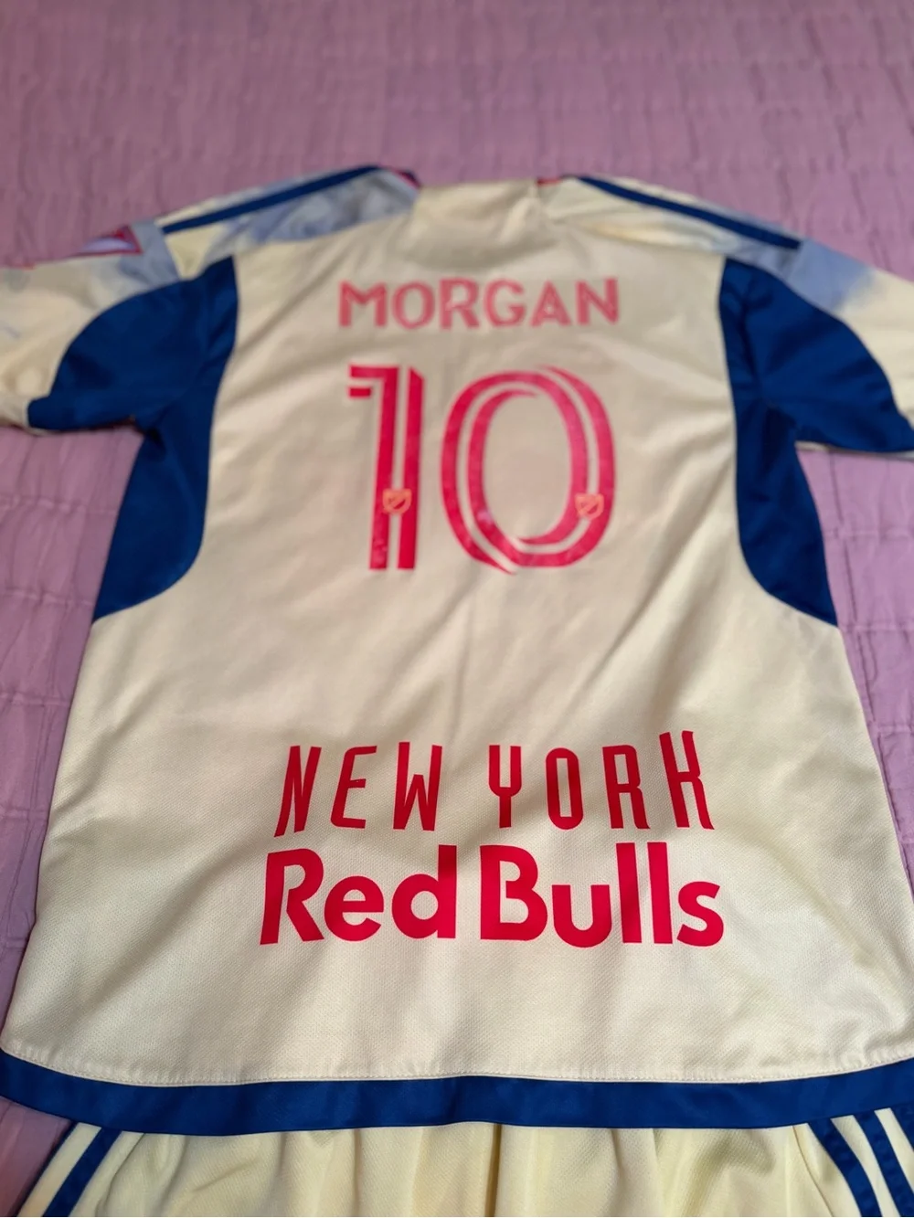 Red Bulls Youth Soccer Kit - MORGAN #10